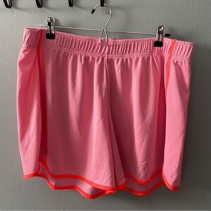 Under Armour Womens Mesh Shorts